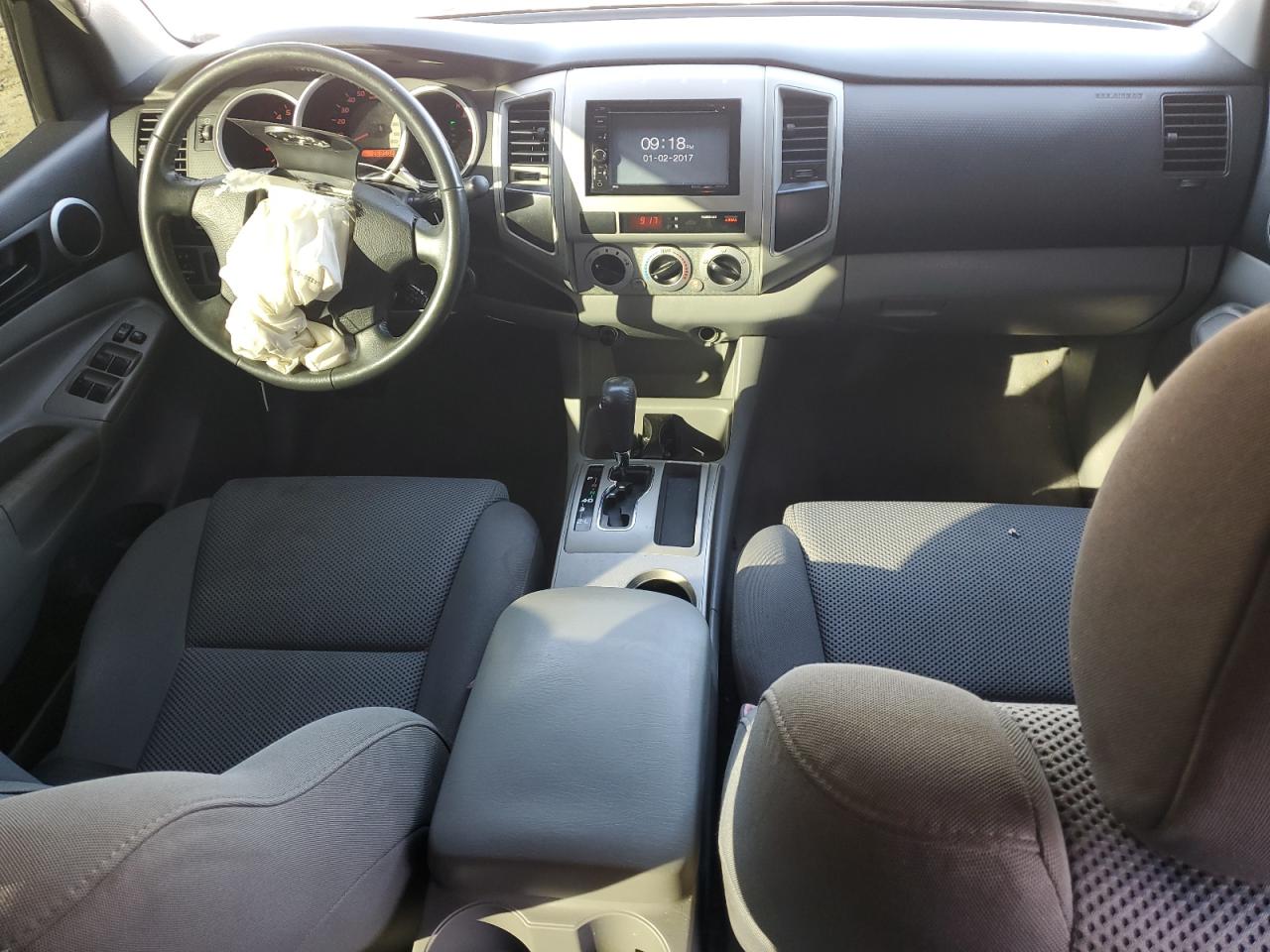 Toyota Tacoma Double Cab Prerunner Image 5