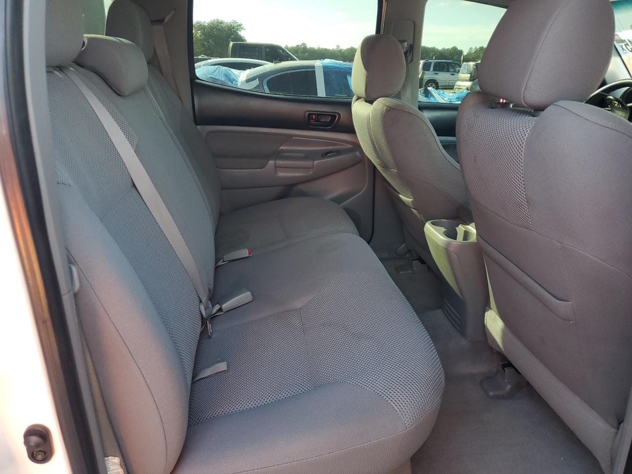 Toyota Tacoma Double Cab Prerunner Image 10