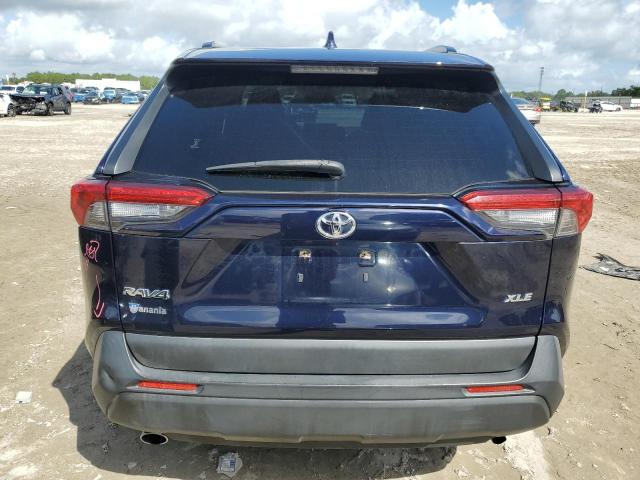 Toyota RAV4 Xle Premium Image 4
