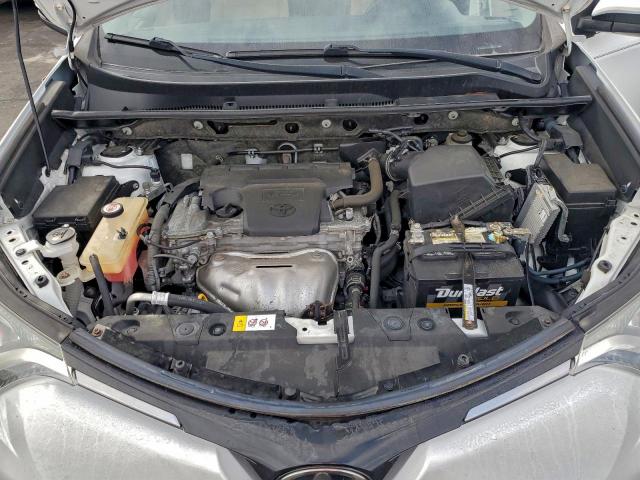 Toyota RAV4 Xle Image 12