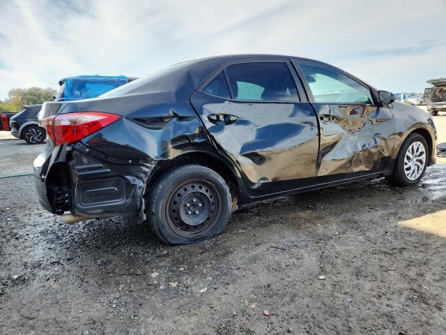 Toyota Corolla L Image 11