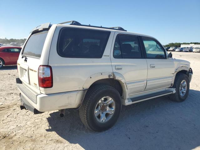 Toyota 4Runner Limited Image 2