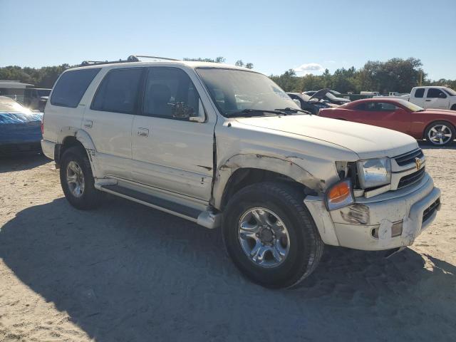 Toyota 4Runner Limited Image 4
