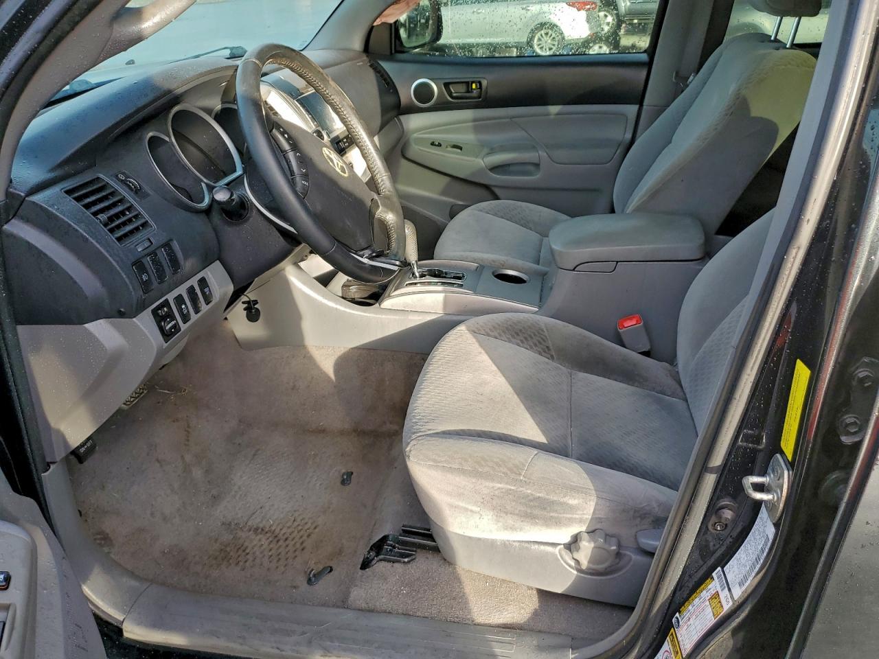 Toyota Tacoma Double Cab Prerunner Image 7