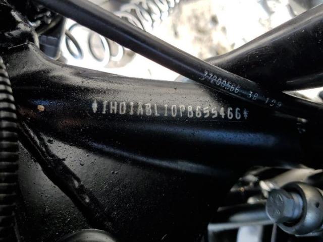 Harley-Davidson Flhxst Image 4