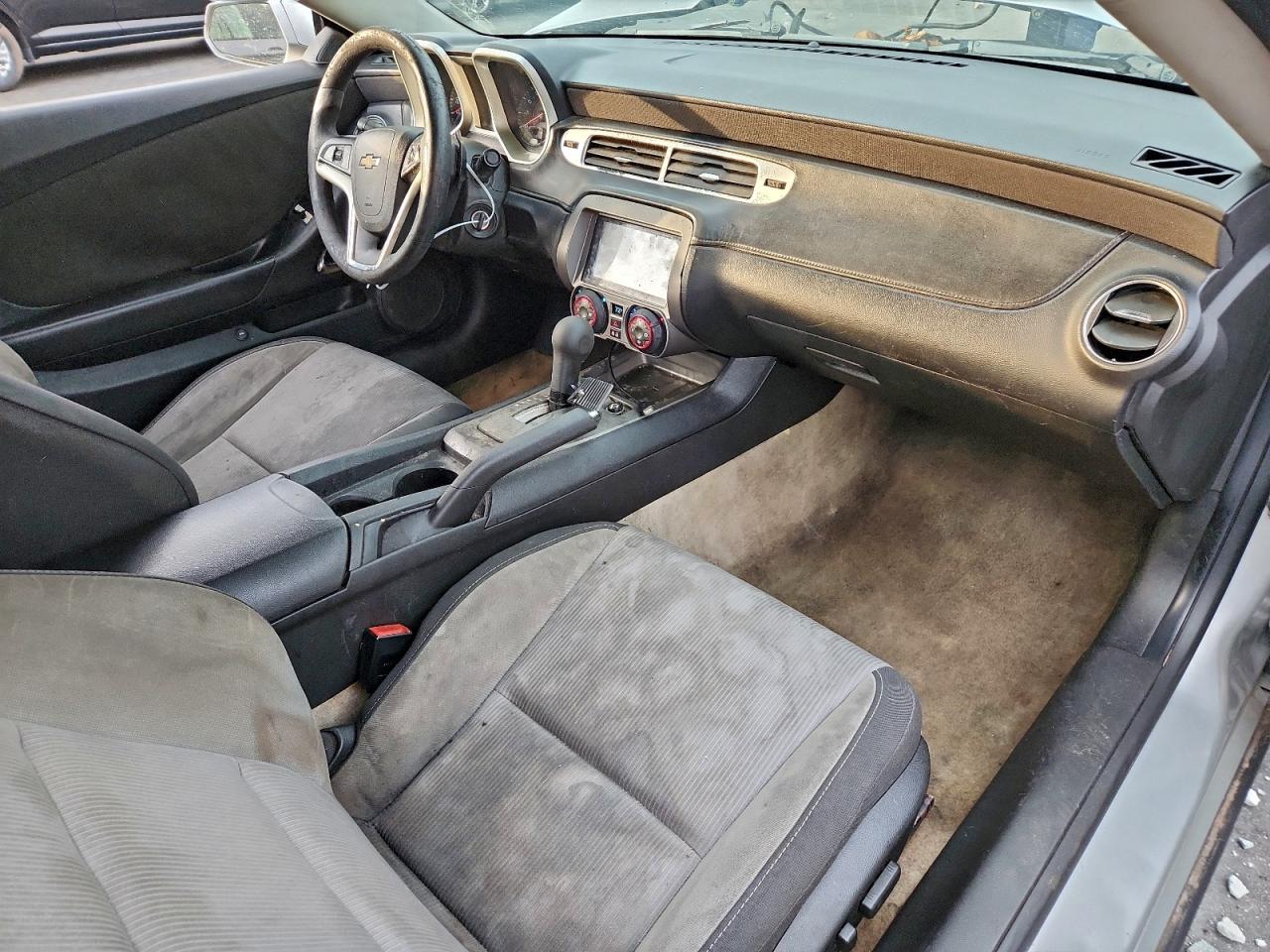 Chevrolet Camaro Lt Image 6