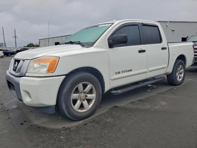  Salvage Nissan Titan