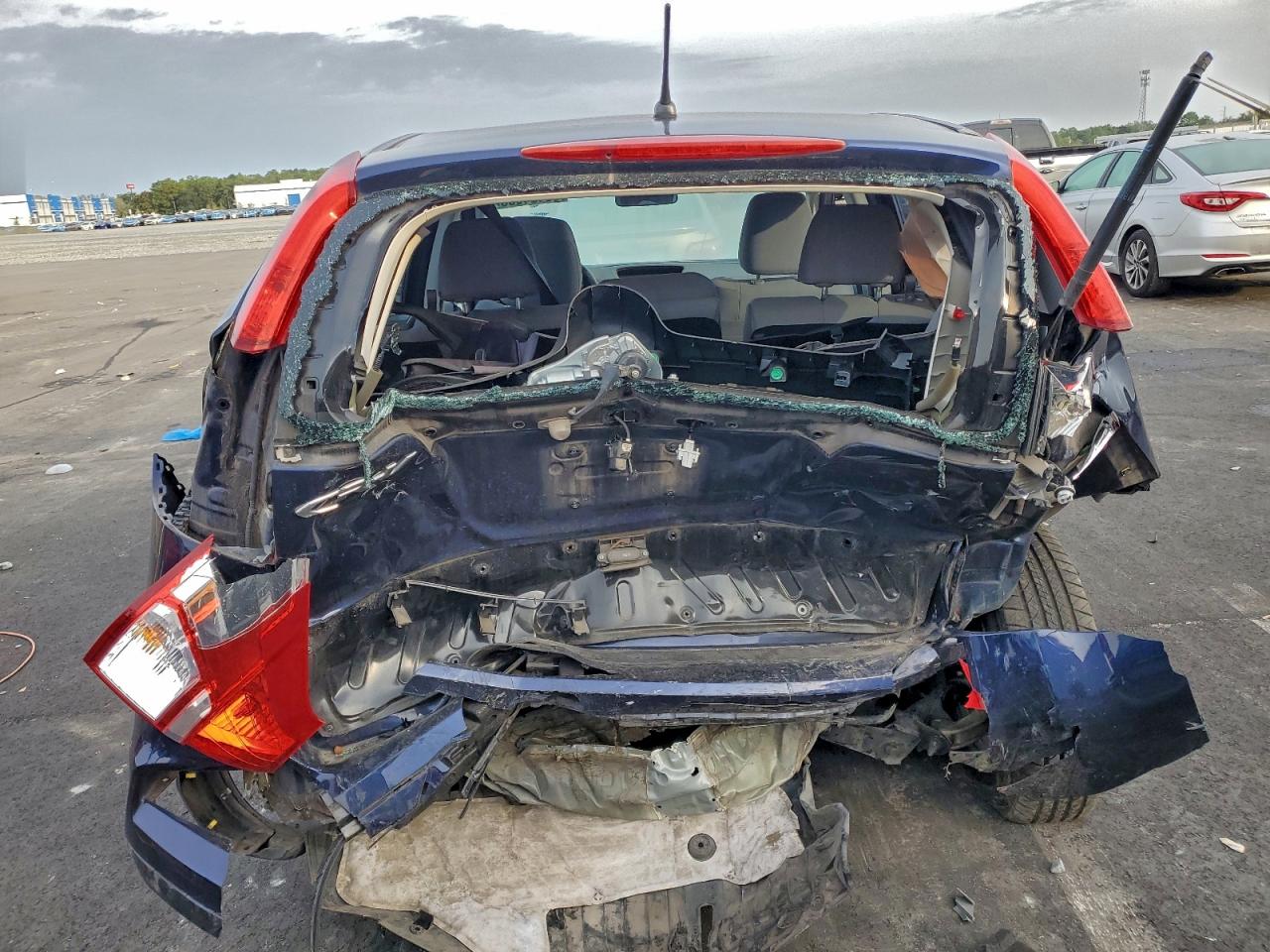 Honda Crv Lx Image 4