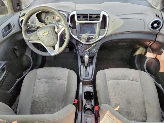 Chevrolet Sonic Ls Image 11