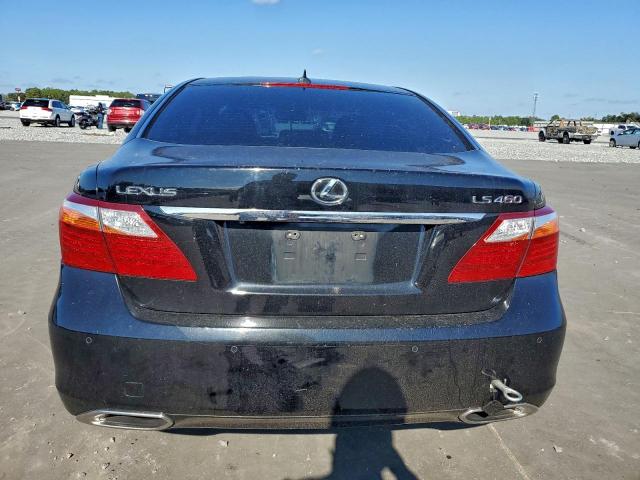 Lexus LS 460 Image 4