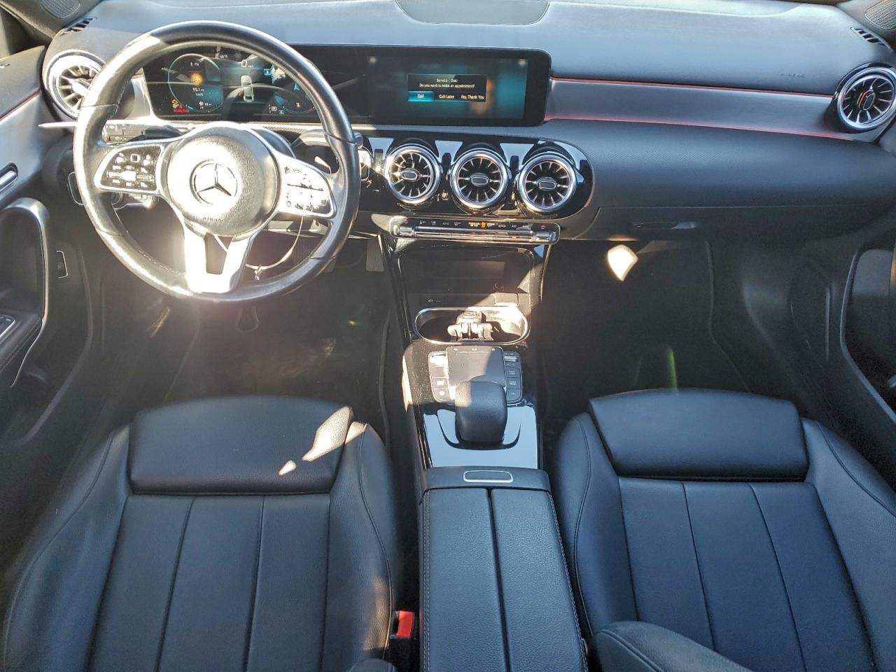 Mercedes-Benz A-Class 220 Image 4