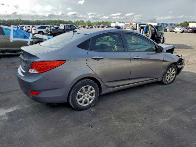 Hyundai ACCENT Gls Image 8