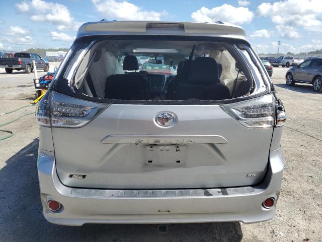 Toyota Sienna Se Image 8