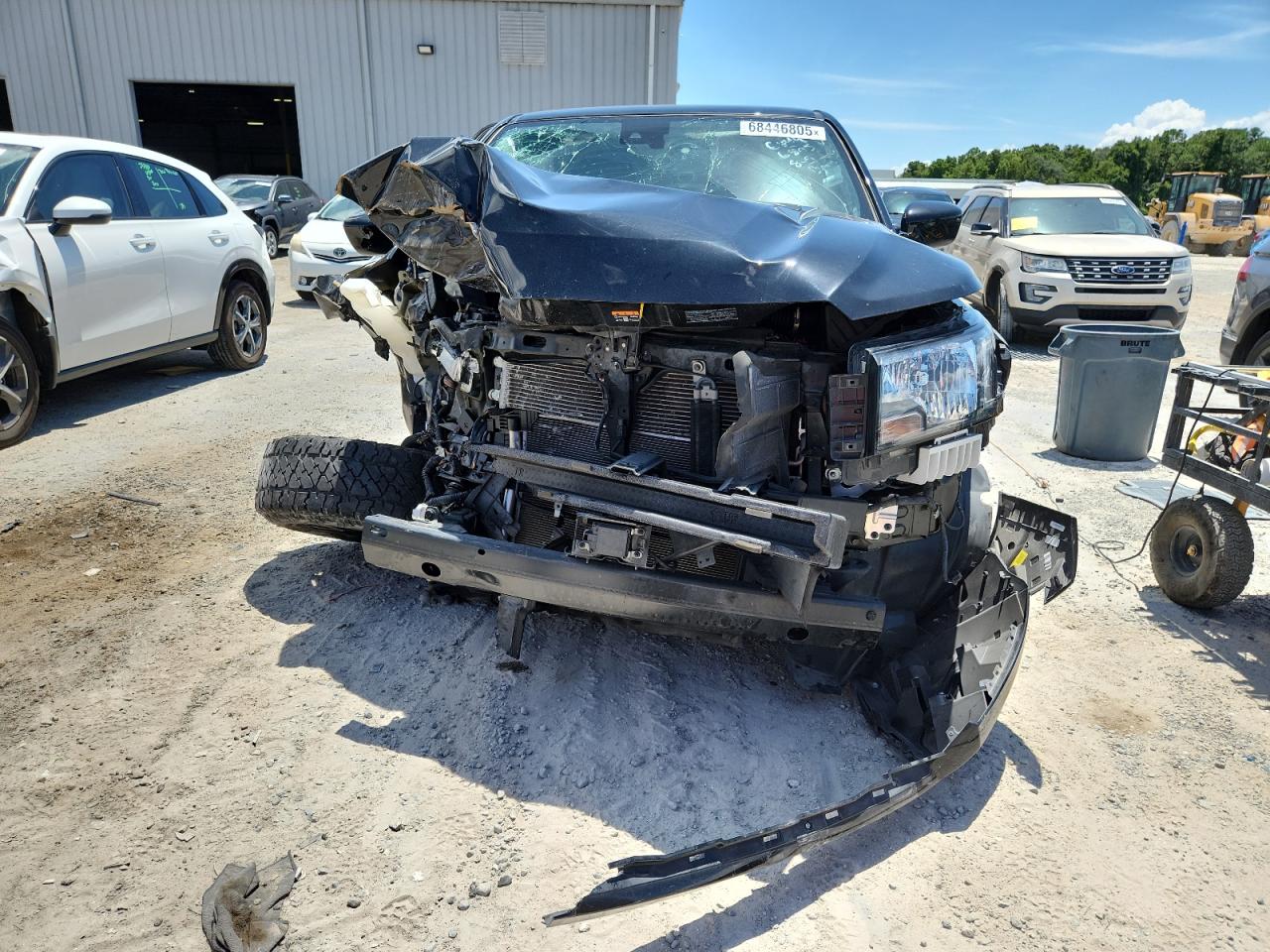 Nissan Frontier S Image 8