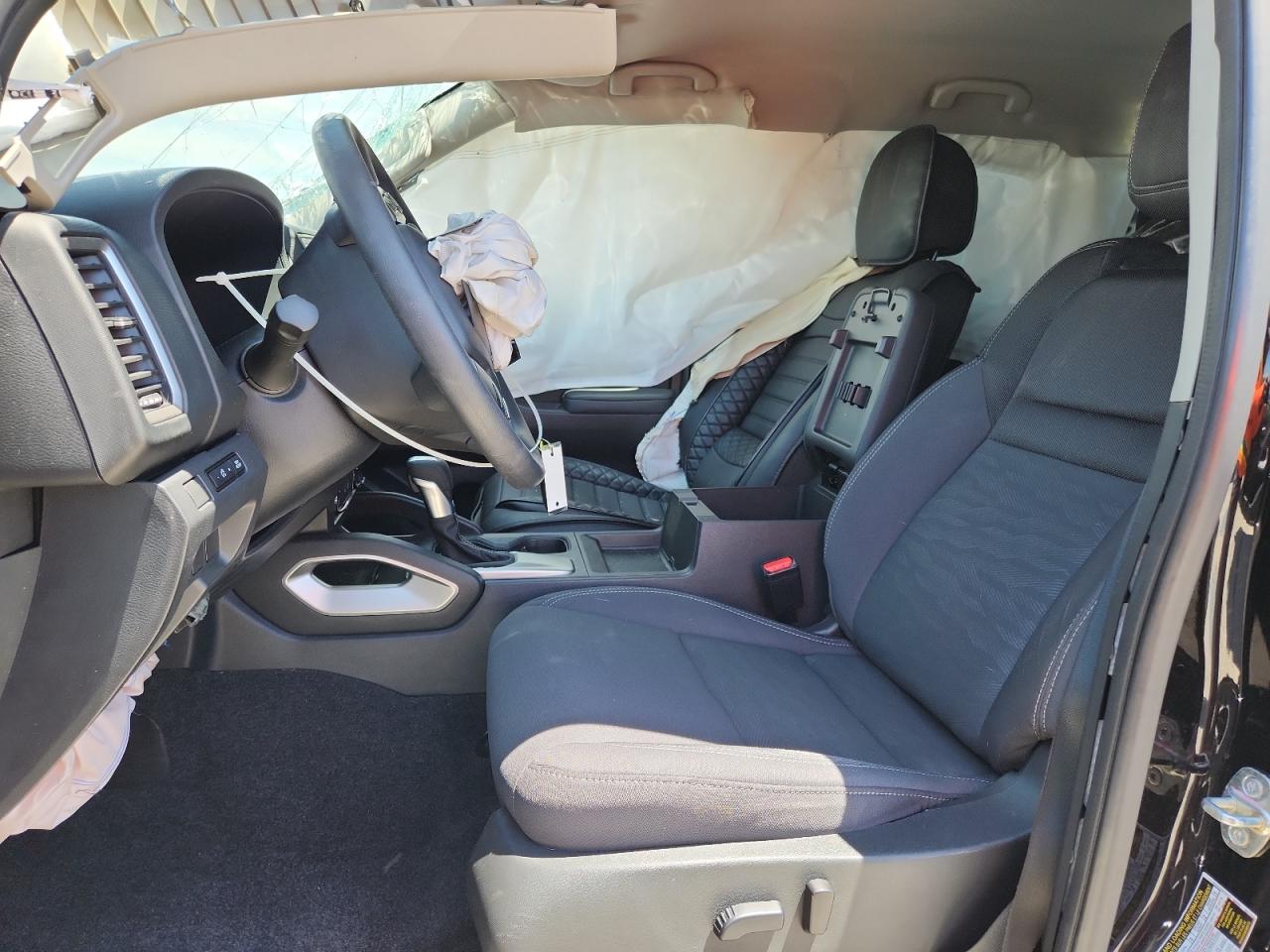 Nissan Frontier S Image 5