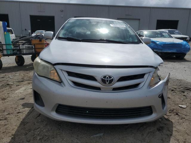 Toyota Corolla Base Image 7