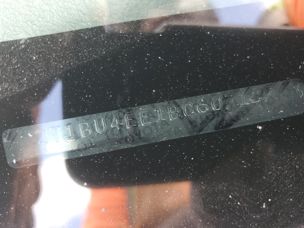 Toyota Corolla Base Image 11