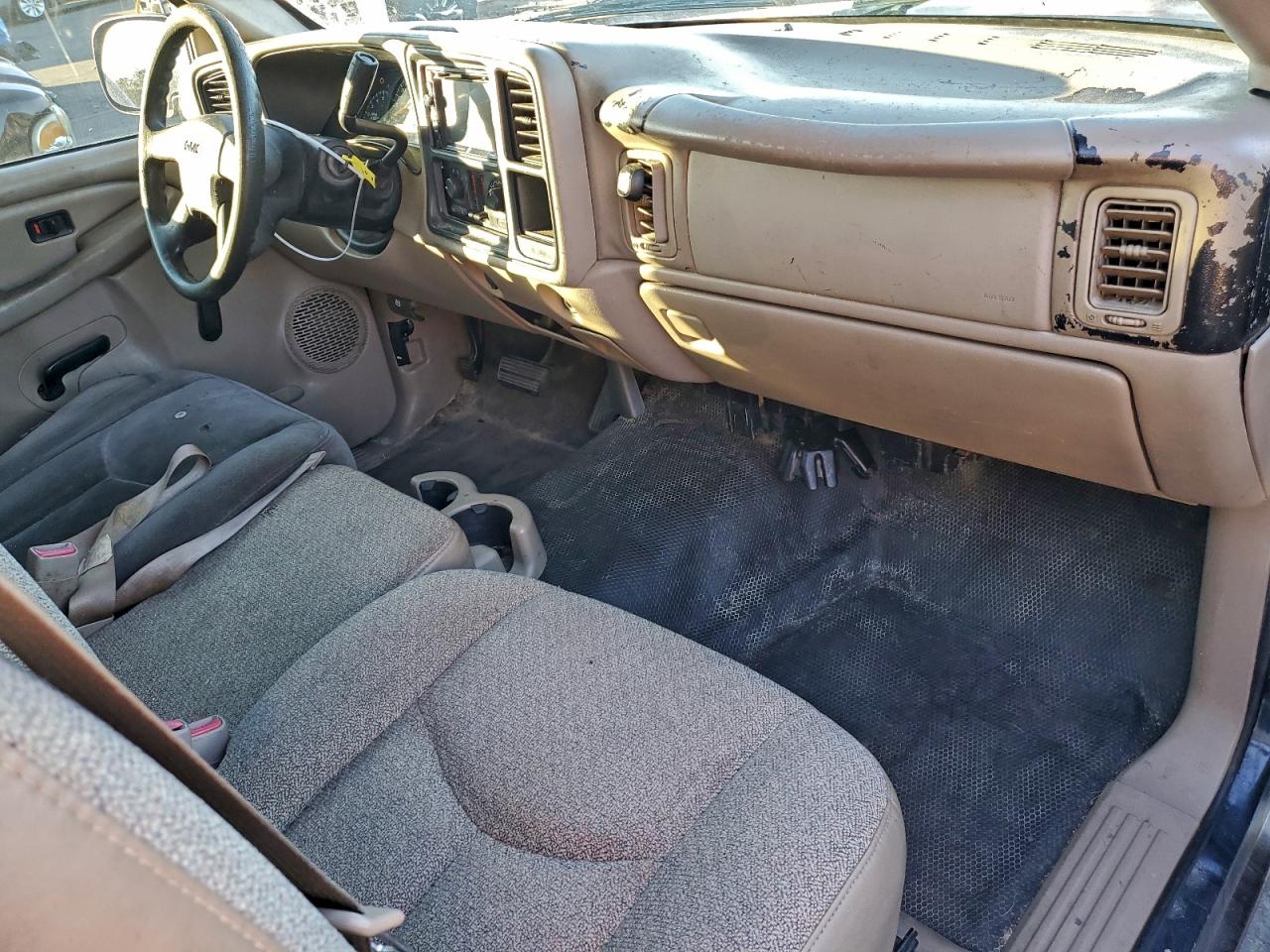 GMC Sierra C1500 Classic Image 4