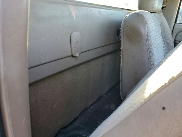 GMC Sierra C1500 Classic Image 12