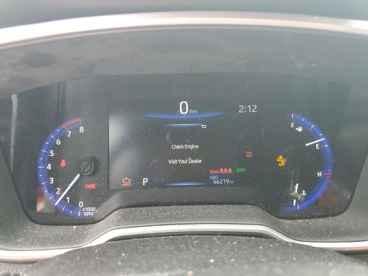 Toyota Corolla Xse Image 3