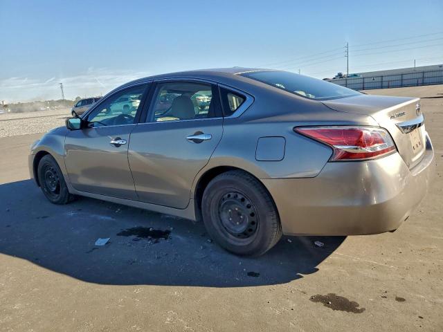 Nissan Altima 2.5 Image 11