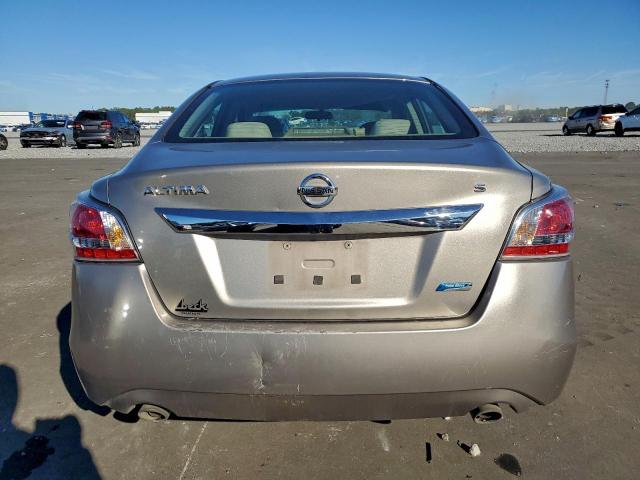 Nissan Altima 2.5 Image 4