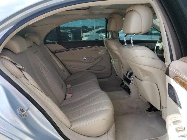 Mercedes-Benz S-Class 550 Image 11