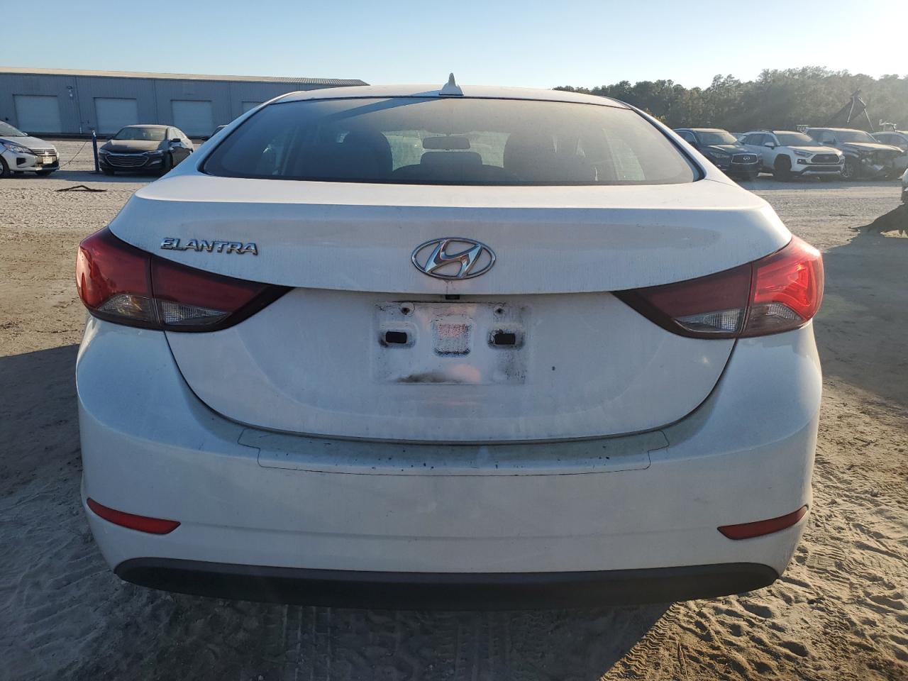 Hyundai ELANTRA Se Image 8