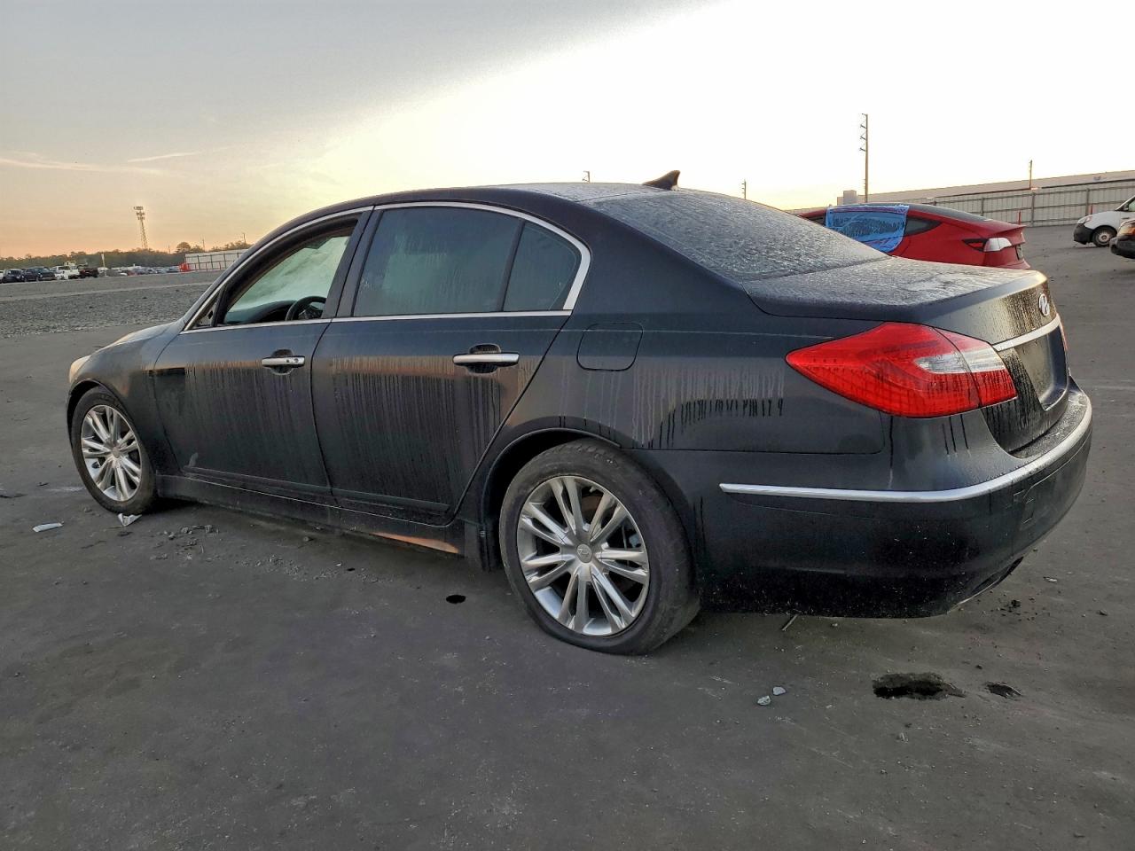 Hyundai Genesis 3.8l Image 7