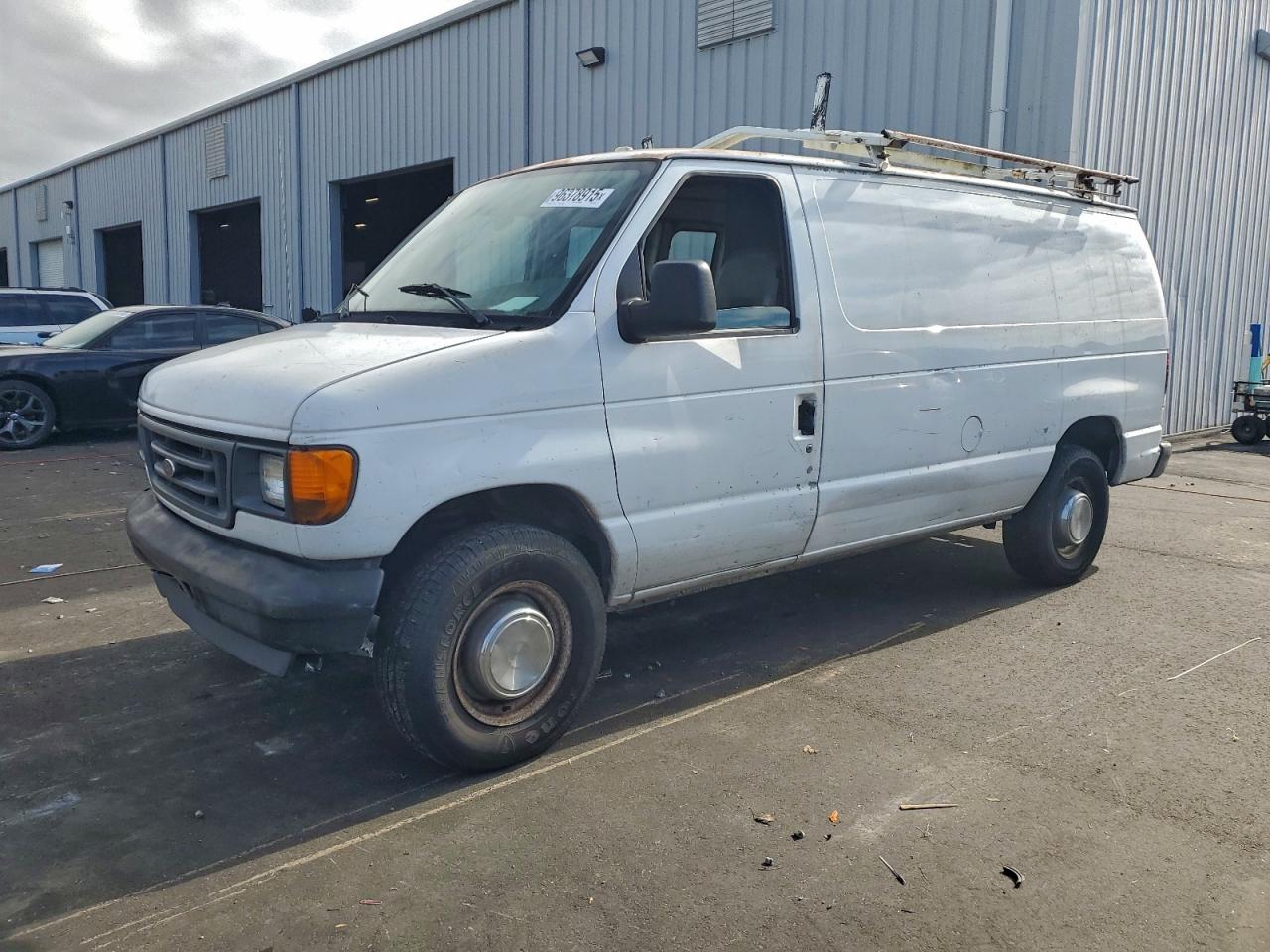 Ford E-250 E250 Van Image 1