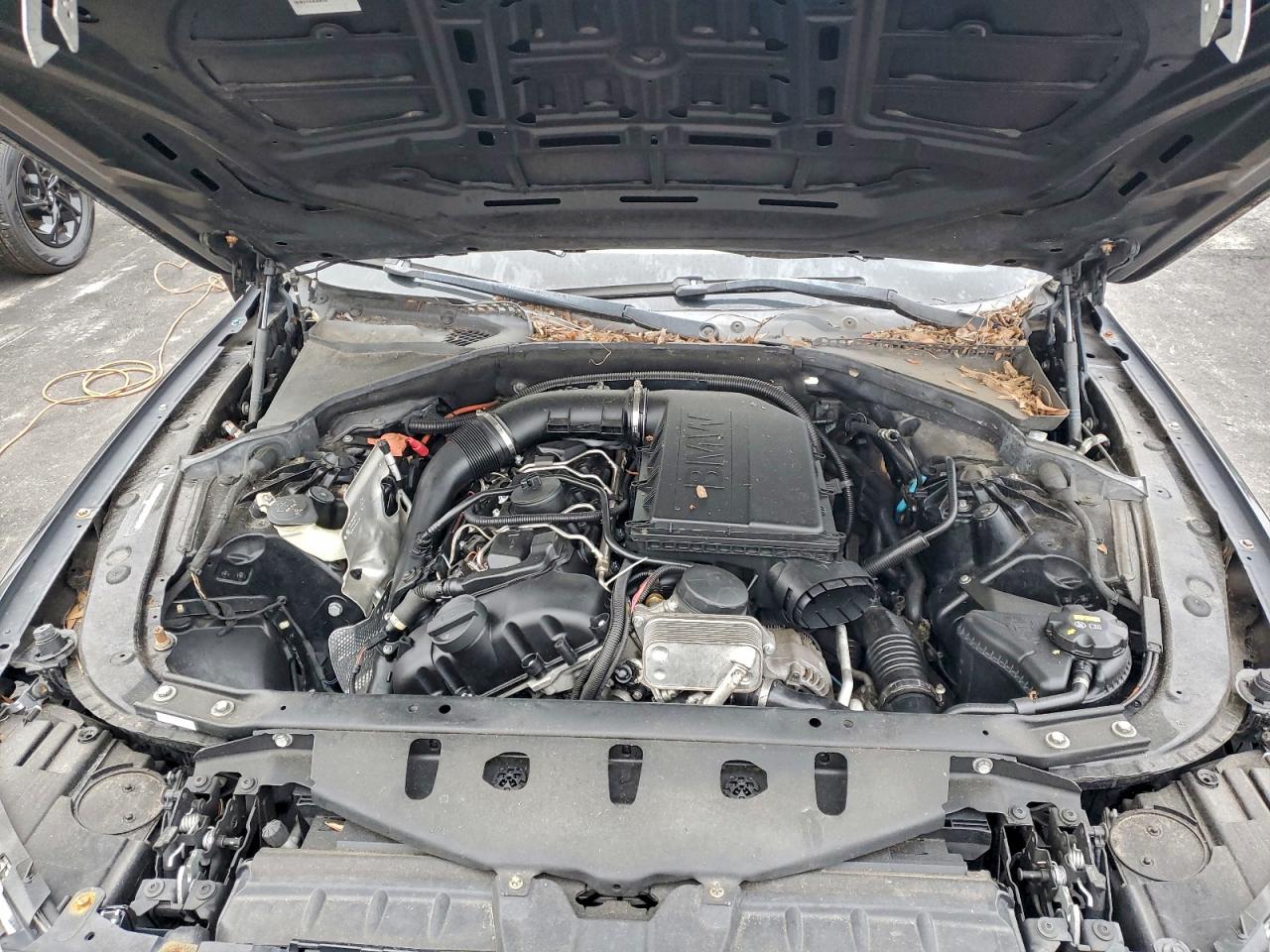 BMW 5 Series I Image 10