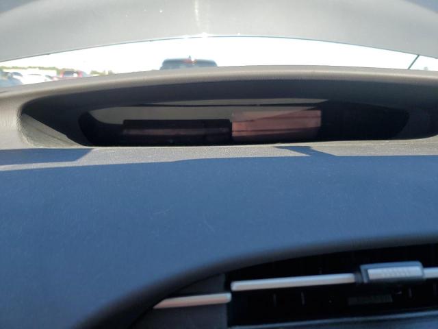 Toyota Prius Image 12