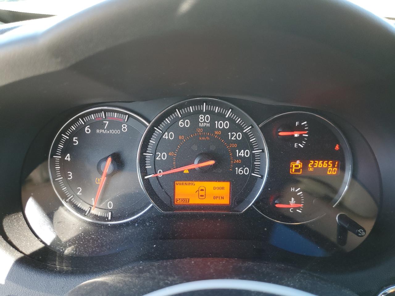 Nissan Maxima S Image 6