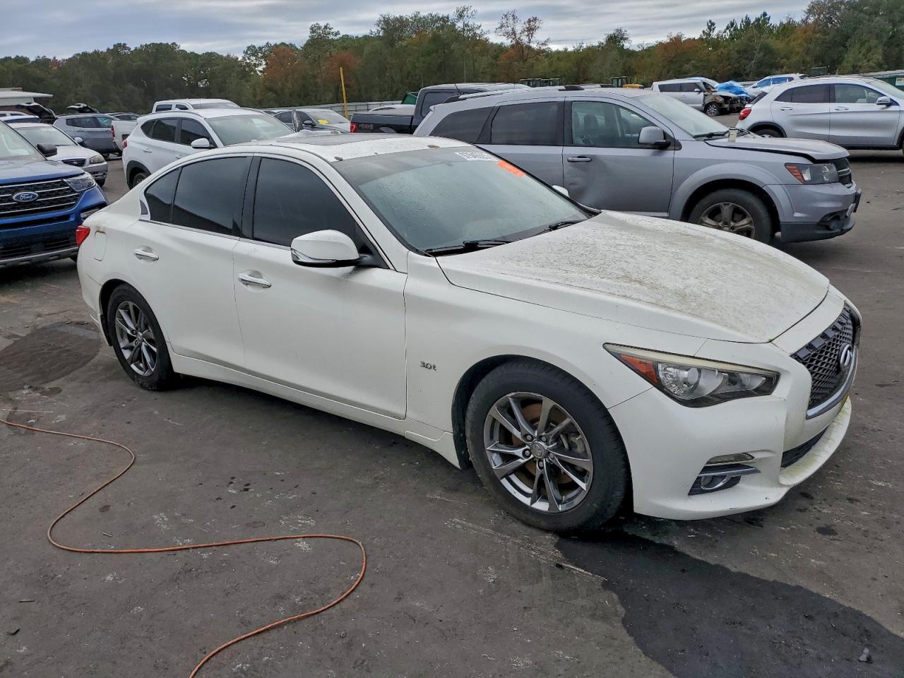 INFINITI Q50 Premium Image 3