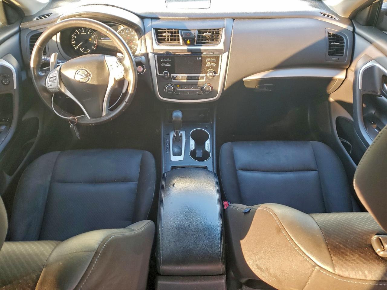 Nissan Altima 2.5 Image 7