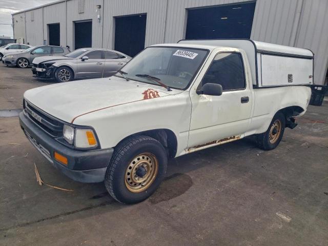  Salvage Toyota Pickup
