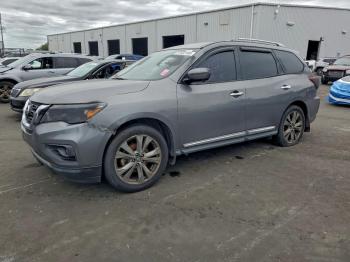  Salvage Nissan Pathfinder