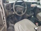 GMC Savana Cutaway G3500 Image 8
