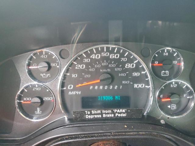 GMC Savana Cutaway G3500 Image 11