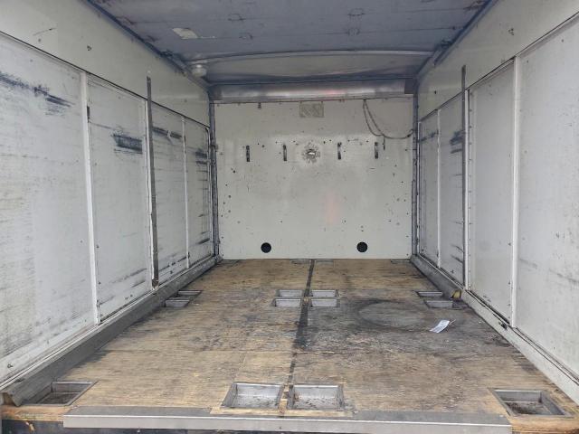 GMC Savana Cutaway G3500 Image 10