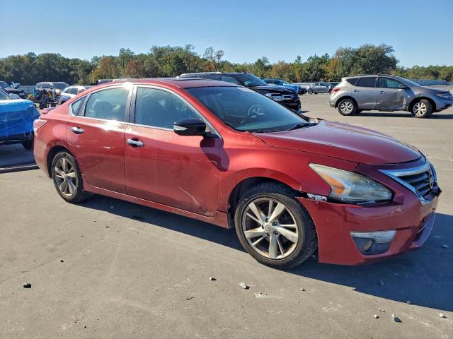 Nissan Altima 2.5 Image 2