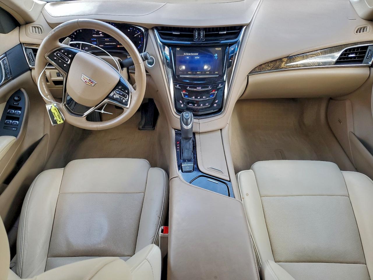 Cadillac CTS Luxury Collection Image 3