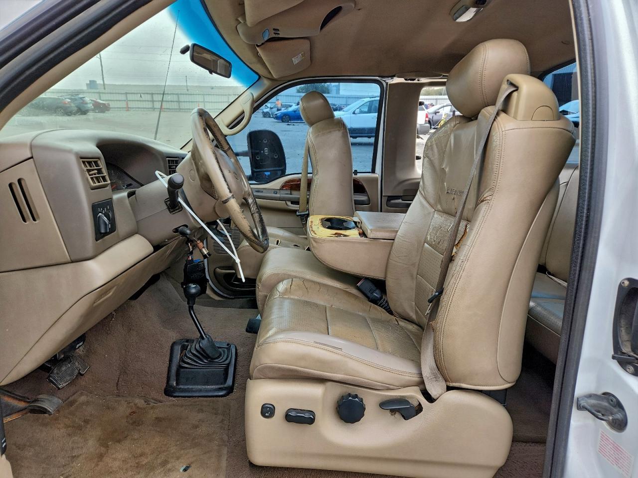 Ford F-250 Super Duty Image 10