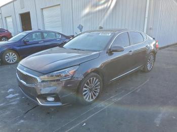  Salvage Kia Cadenza