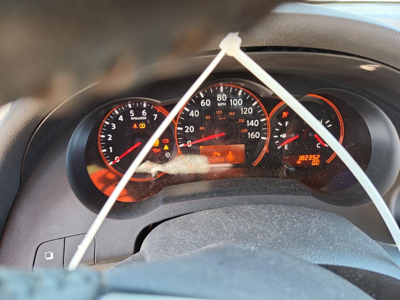 Nissan Altima 3.5se Image 7