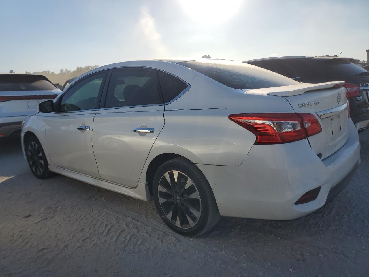 Nissan Sentra S Image 5