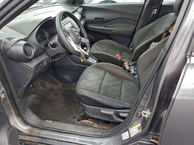 Nissan Kicks S Image 4