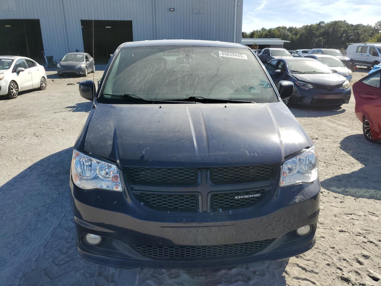 Dodge Caravan R/t Image 13