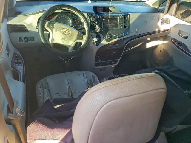 Toyota Sienna Xle Image 4