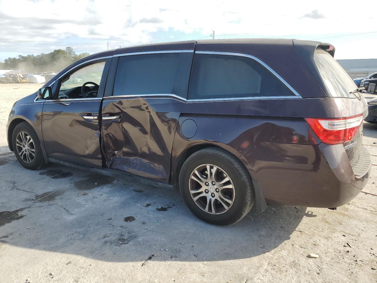 Honda Odyssey Ex Image 4